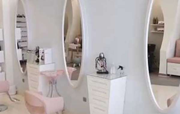 ماكينة تطريز يدوية – الأداة المثالية لإضفاء لمسات فنية على مشاريعك